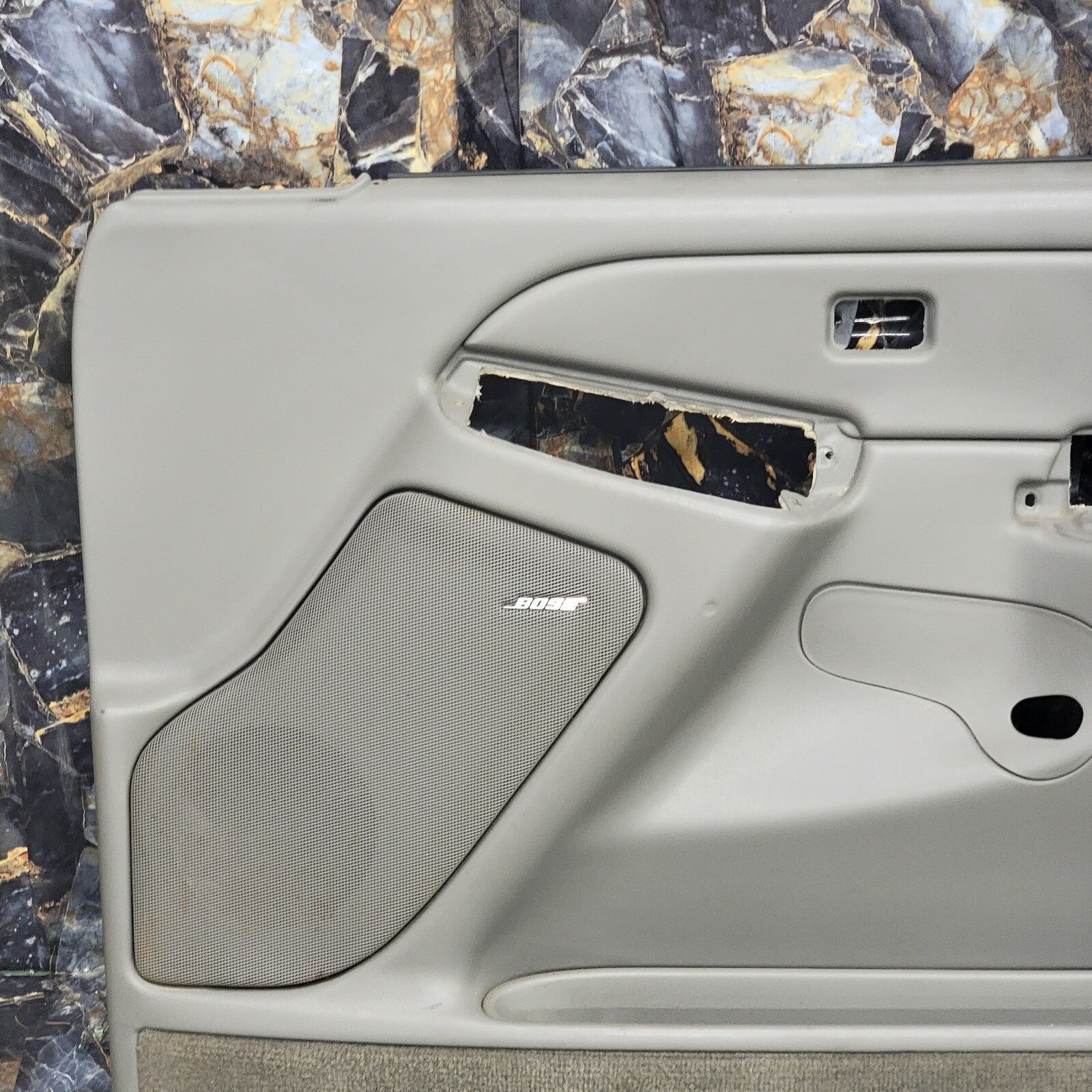 🔥03-06 Silverado SIERRA Door Panel Front RIGHT Passenger/No Arm LIGHT GRAY D5