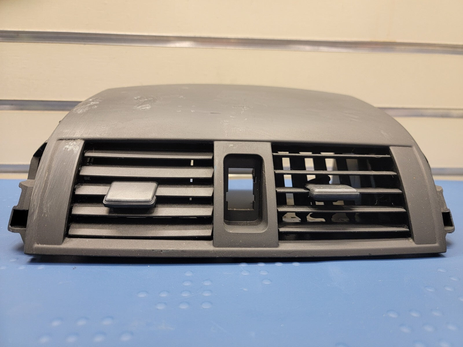 🔥09-11 Toyota COROLLA Center Dash BEZEL A/C Heater Air Vent Trim GRAY