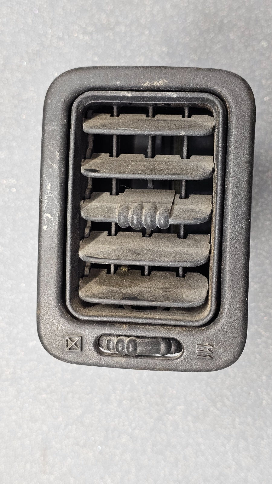 🔥00-06 Chevy Silverado Suburban Dash Right Passenger Air Vent Heater Black