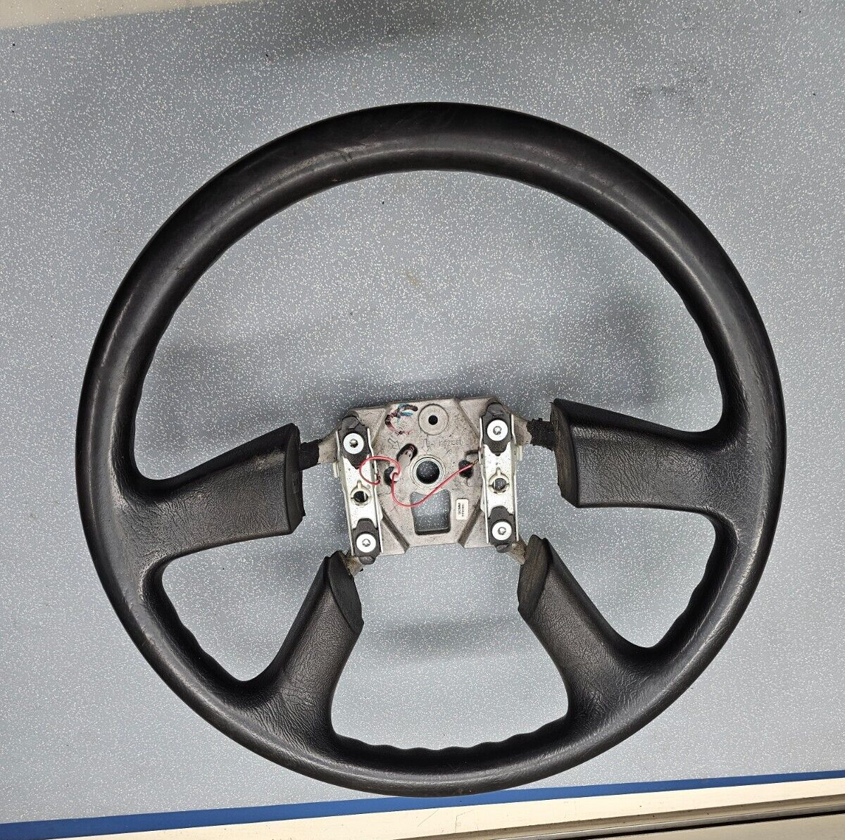 🔥02-09 Trailblazer Envoy 03-06 SILVERADO SIERRA STEERING WHEEL LEATHER BLACK