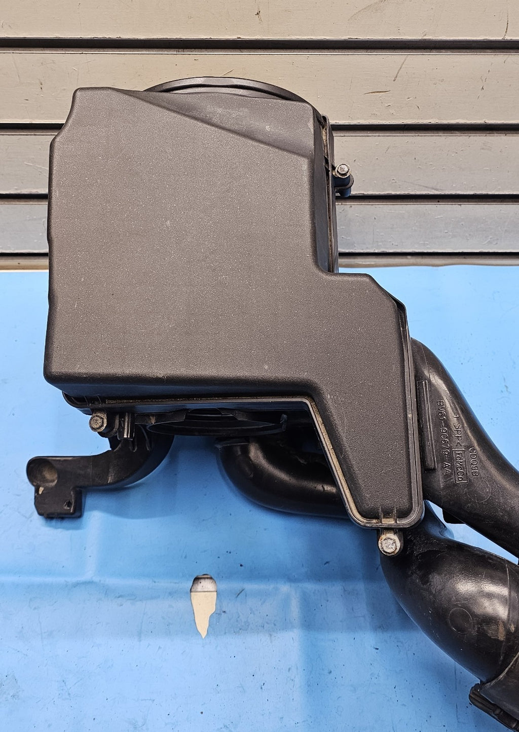 🔥2012-2018 Ford Focus Air Cleaner Box Assembly 2.0L