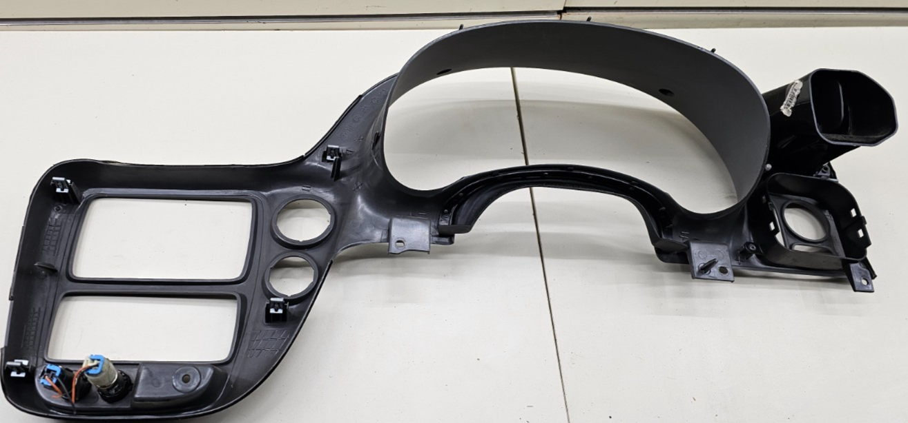 02-09 Trailblazer Dash Instrument Cluster Speedometer Bezel Trim Panel Gray C10