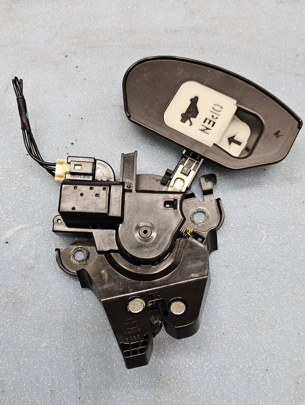 09-13 Mazda 3 6 Sedan Power Trunk Latch Lid Deck Lock Release Tailgate Actuator
