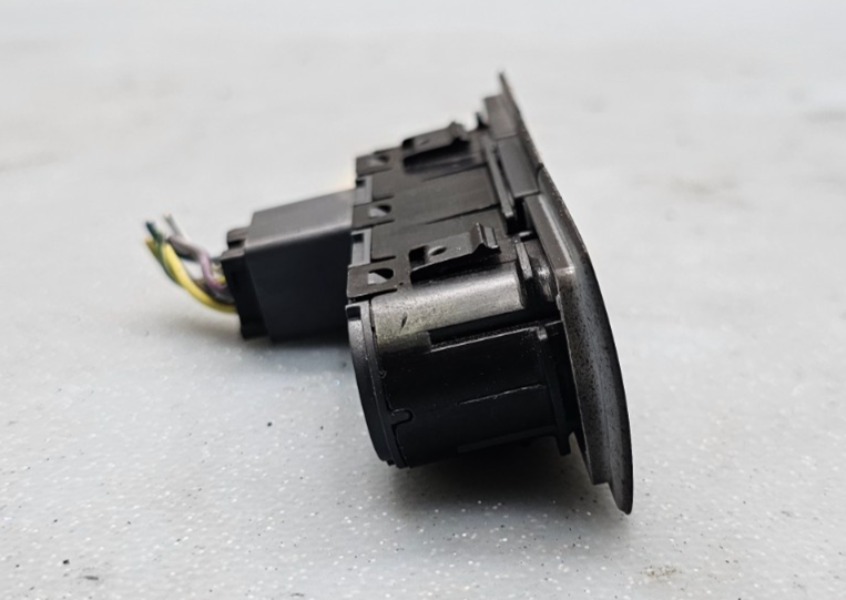 🔥2008-2011 Ford Focus Traction Passenger Control Switch Assembly Black OEM