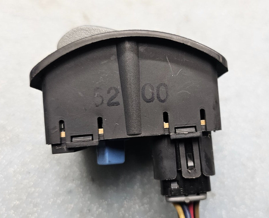 🔥1995-1997 Chevrolet S10 Blazer 4WD Switch SMP Transfer Case Switch Control OEM