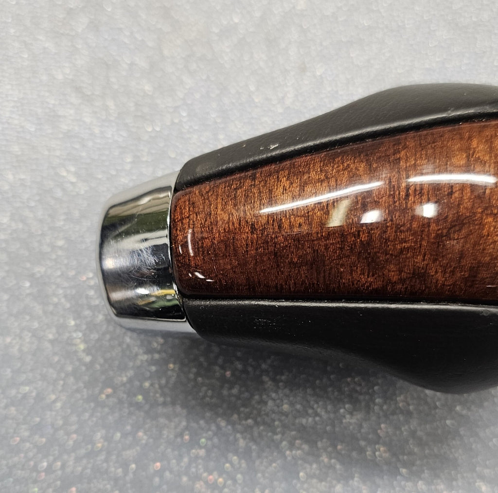 04-07 CADILLAC CTS SRX STS WOOD FRONT AUTOMATIC GEAR SHIFTER KNOB HANDLE LEATHER