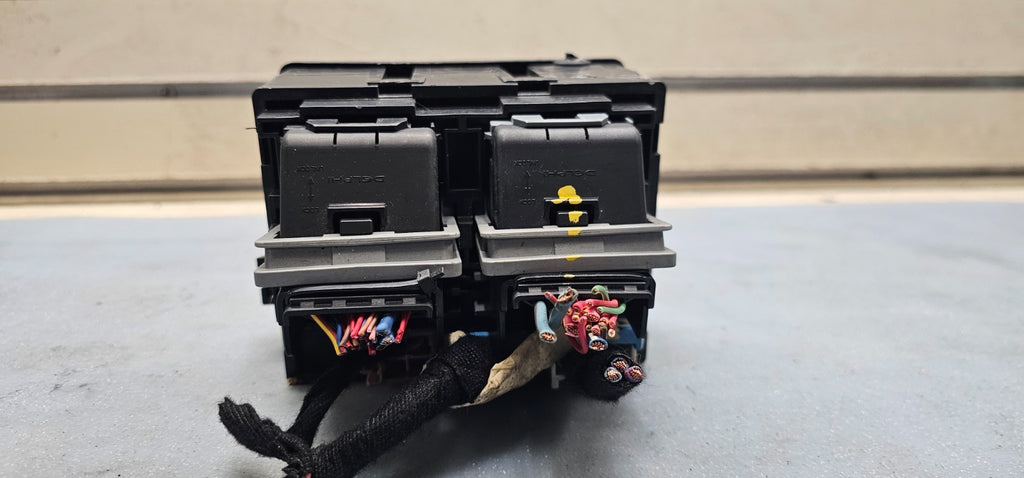🔥11-20 DODGE JOURNEY INTELLIGENT POWER CONTROL MODULE FUSE BOX OEM