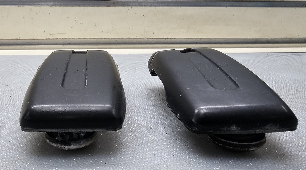 🔥04-08 Mitsubishi Endeavor Hatch Hinges Right Left Liftgate Glass