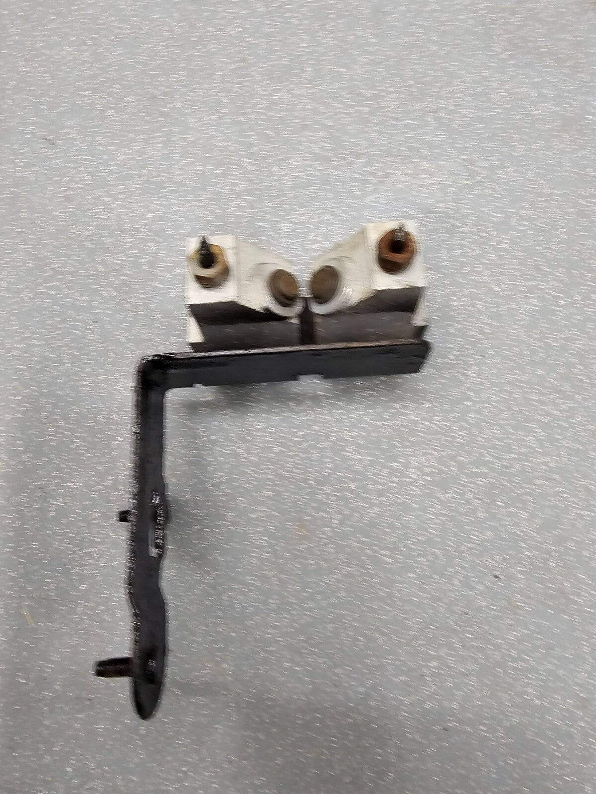 🔥2005-2007 Chevrolet Malibu Pressure Metering Proportioning VALVE Brake OEM