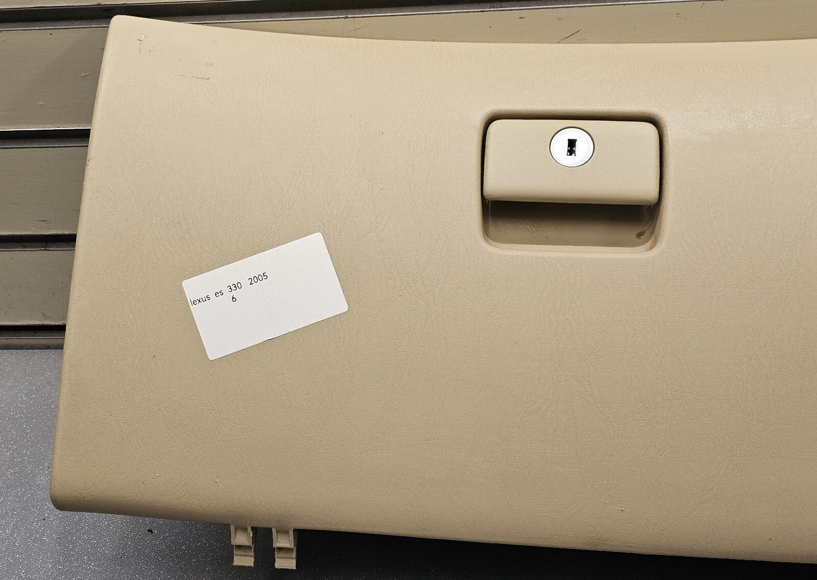 04-08 Solara Dash Glove Box Storage Compartment Instrument Panel Assembly Tan