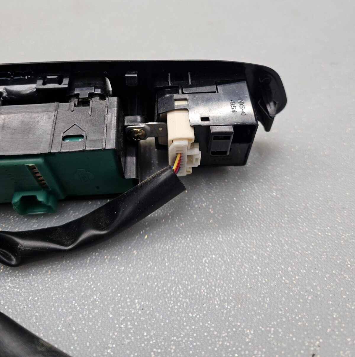 🔥03-08 Subaru Forester Front Left Driver Master Window Control Switch OEM Black