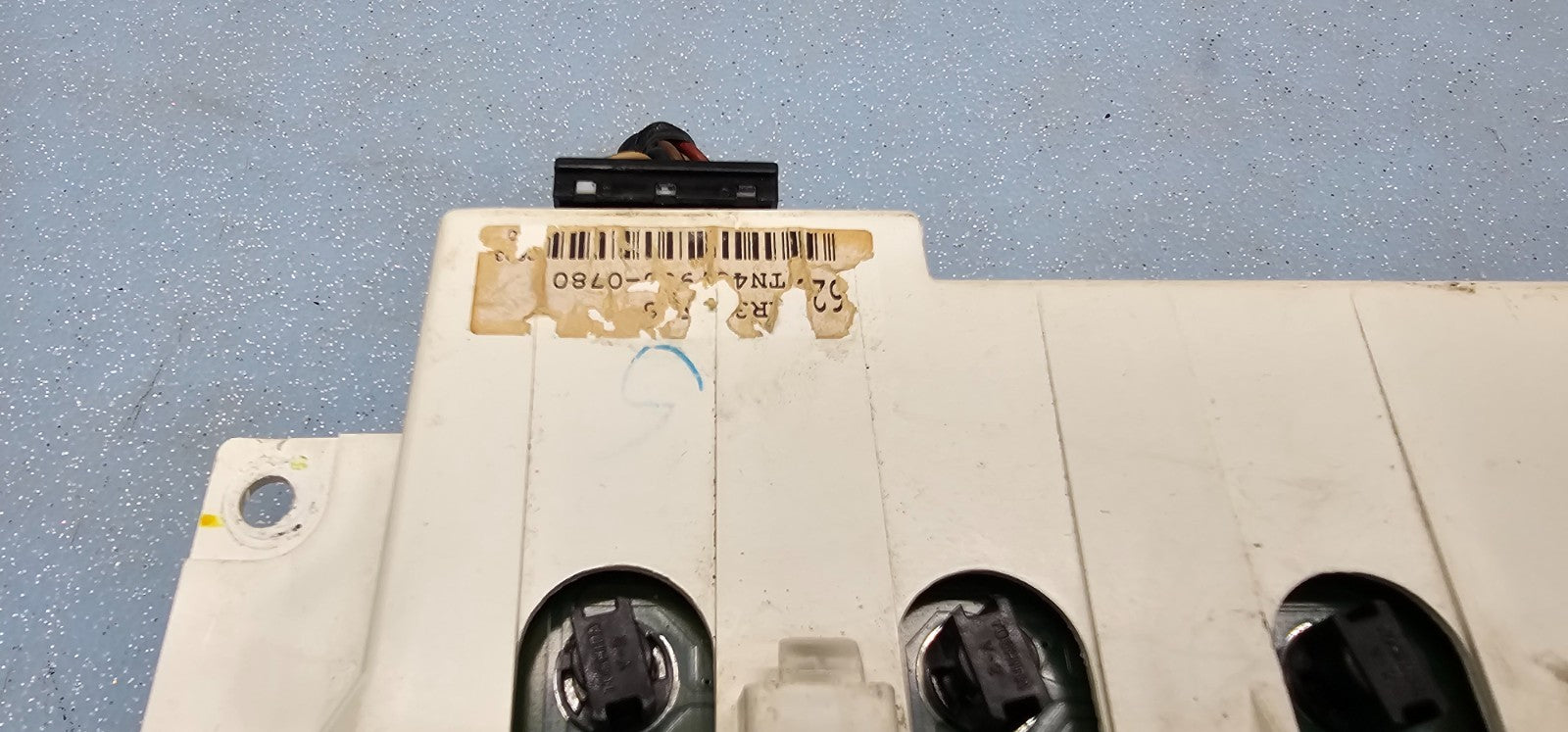 🔥00-05 Mitsubishi Eclipse Radio Digital Clock Assembly Control Unit X6