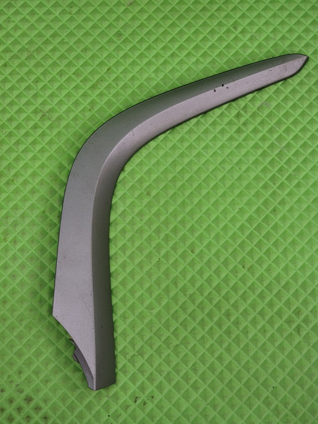 🔥2009-2013 Toyota Corolla Shifter Bezel Trim Molding LEFT side OEM silver