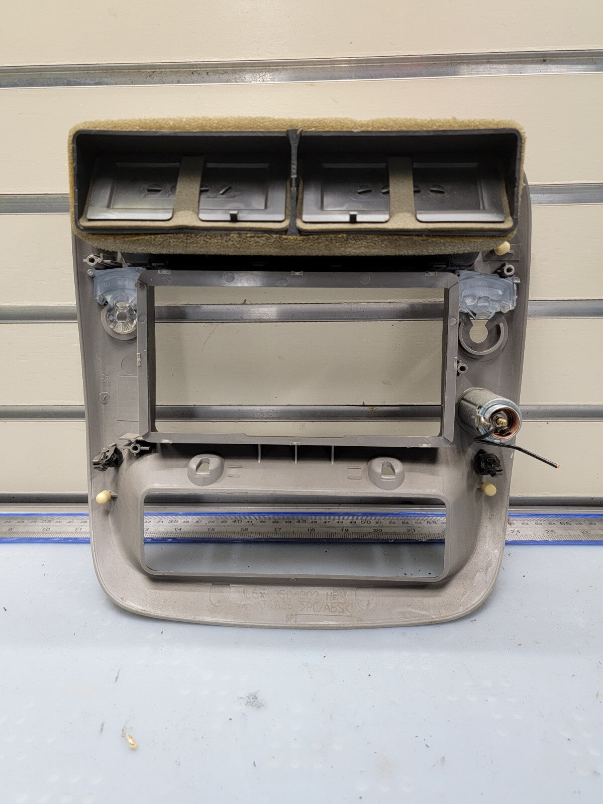 🔥95-10 Ranger EXPLORER Radio Center Dash Trim Bezel 4x4 Fog Air Vent SILVER B2