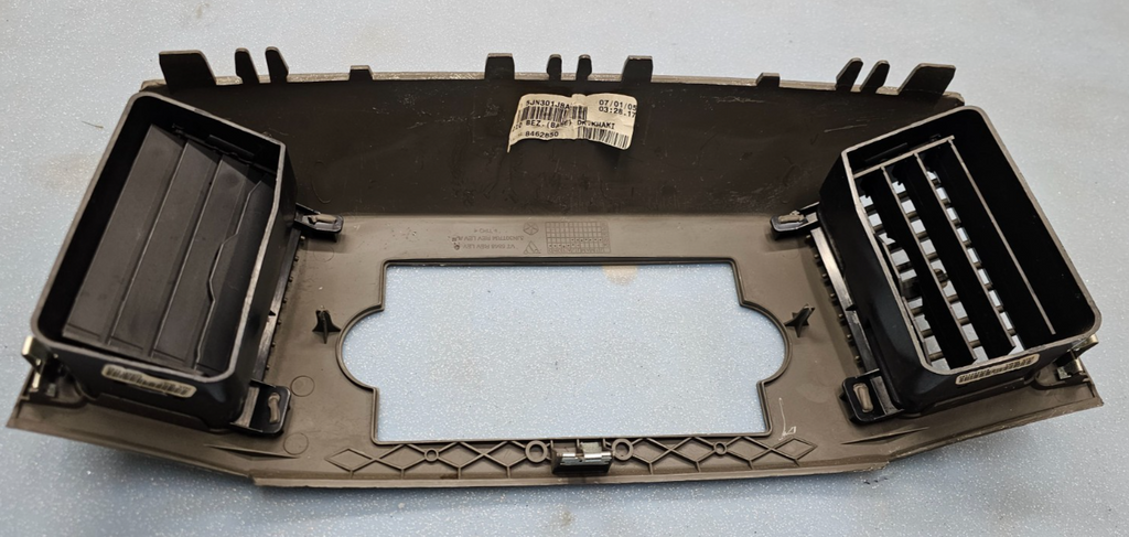 🔥05-07 Grand Cherokee Radio Dash Bezel Trim Surround Vent SLATE DK GRAY B30