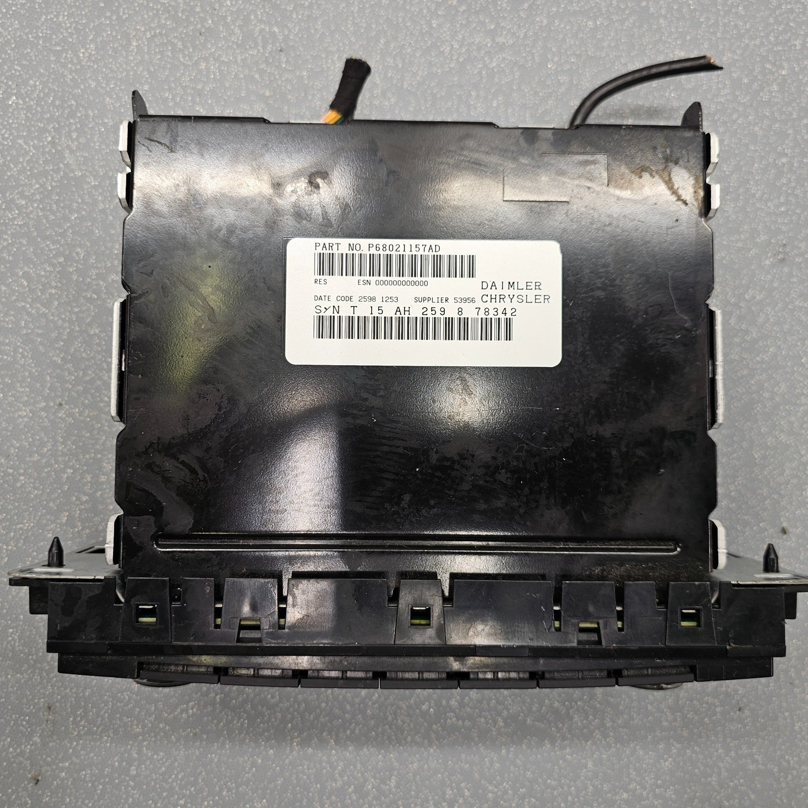🔥09-10 Grand Caravan Liberty Dash AM FM Radio Satellite CD Player MP3 Receiver
