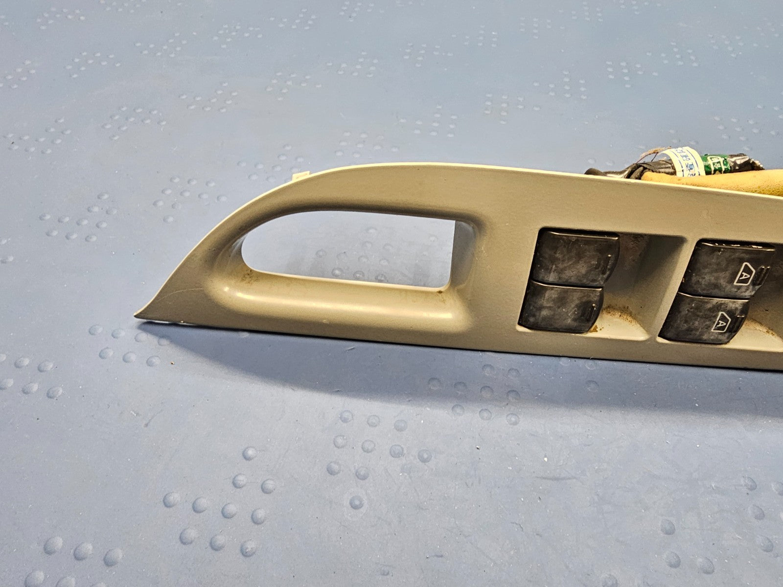 07-09 Infiniti G35 G37 Sedan Left Driver Master Window Door Switch Assembly Tan
