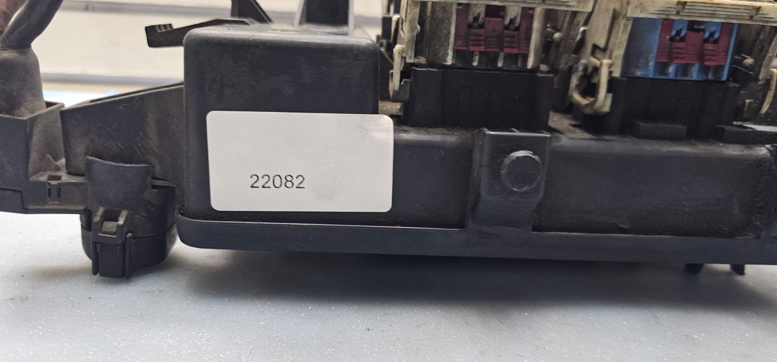 🔥02-05 DODGE RAM INTEGRATED POWER DISTRIBUTION MODULE FUSE BOX OEM