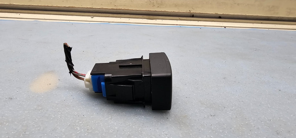 🔥05-10 Honda Odyssey Stability Control VSA Off Control Switch Button OEM