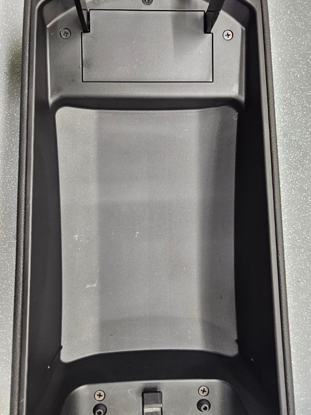 🔥11-14 HYUNDAI SONATA FRONT CENTER CONSOLE ARM REST LID COVER TOP PAD BLACK OEM