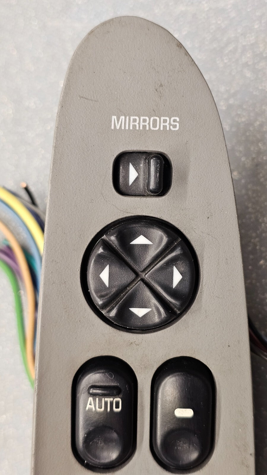 🔥97-05 Century Regal Left Driver aster Power Window Mirror Switch Assembly Gray