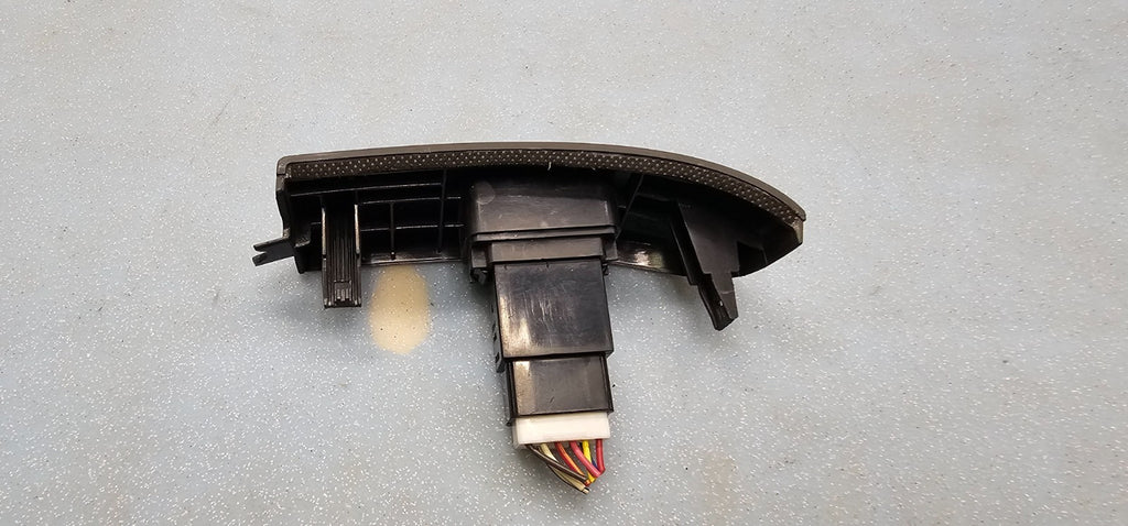 🔥06-08 Hyundai Sonata Hazard Hread Light Lamp Control Switch Bezel Black OEM
