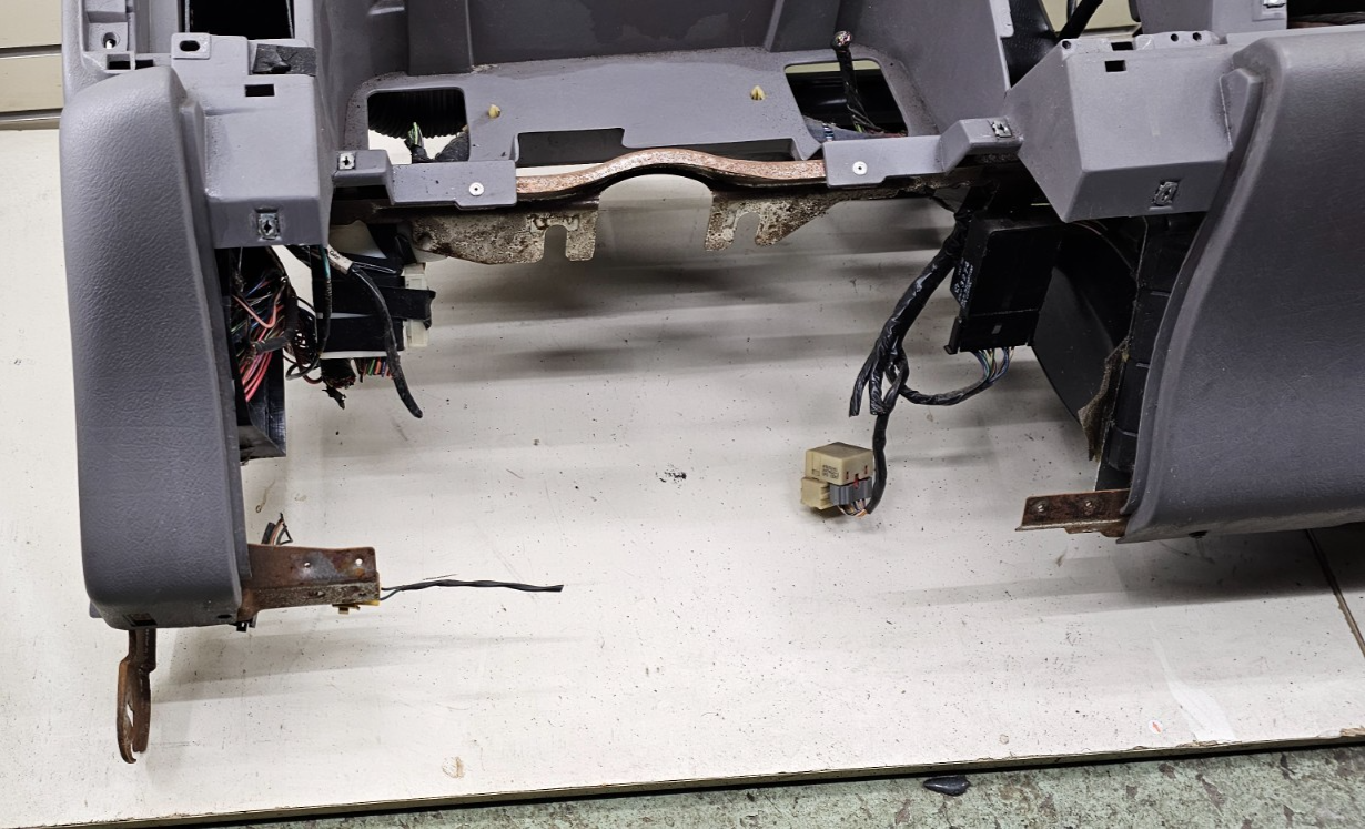 🔥94-97 Dodge Ram DASH DASHBOARD CORE Structure FRAME MOUNT gray DB3