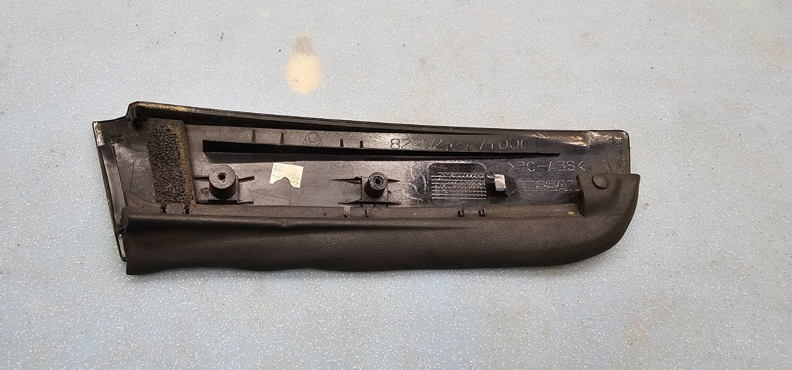🔥2004-2008 Nissan Maxima Passenger Side Rear Door Sash Cover Trim Panel OEM