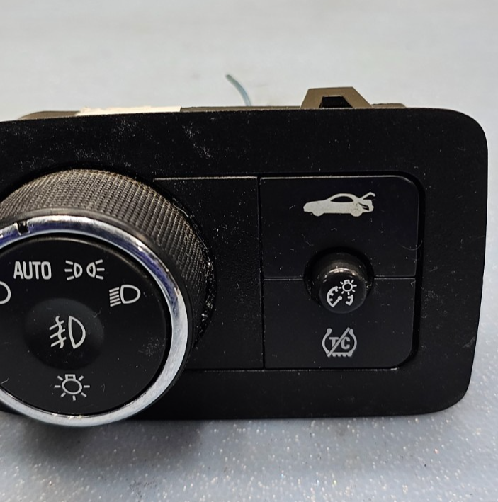 🔥06-11 CHEVY IMPALA HEADLIGHT LAMP FOG TRACTION CONTROL SWITCH BLACK ASSEMBLY
