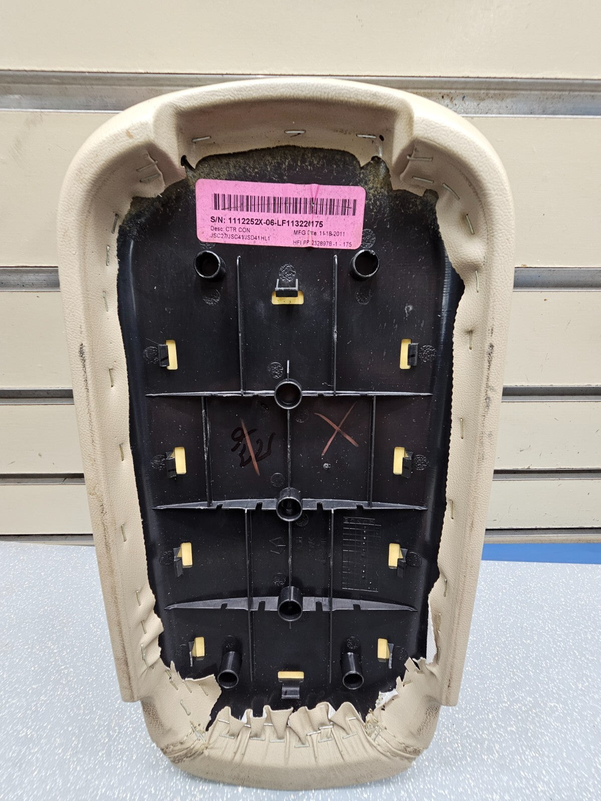 🔥11-14 OEM Chrysler 200 Front Center Console Lid Arm Rest Cover Leather Tan OEM