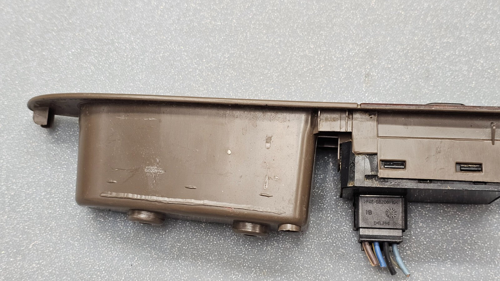 🔥05-09 UPLANDER MONTANA LH LEFT DRIVER POWER WINDOW MASTER SWITCH BEZEL WOOD