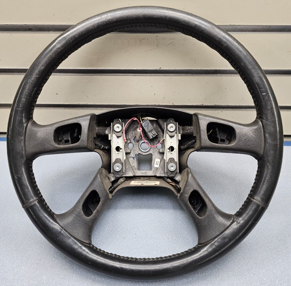 🔥03-06 Chevy Tahoe Yukon Escalade Left Driver Steering Wheel Column Cover BLACK