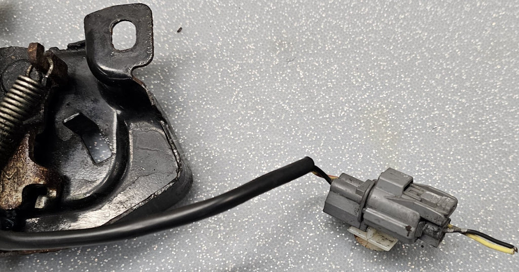 🔥1999 - 2004 HONDA ODYSSEY HOOD LATCH LOCK WITH SENSOR OEM