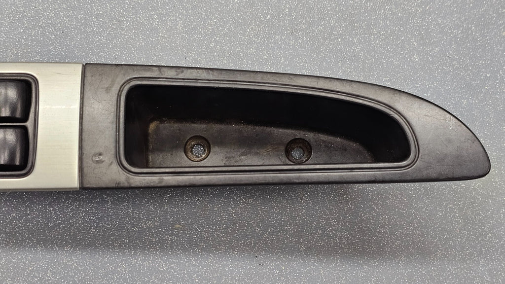 🔥05-09 UPLANDER MONTANA LH LEFT DRIVER POWER WINDOW MASTER SWITCH BEZEL SILVER