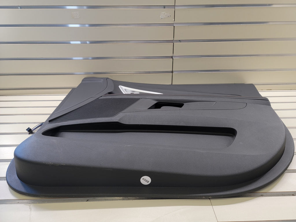 🔥2010 - 2016 CHEVROLET EQUINOX FRONT DOOR PANEL  right passenger  Dark gray