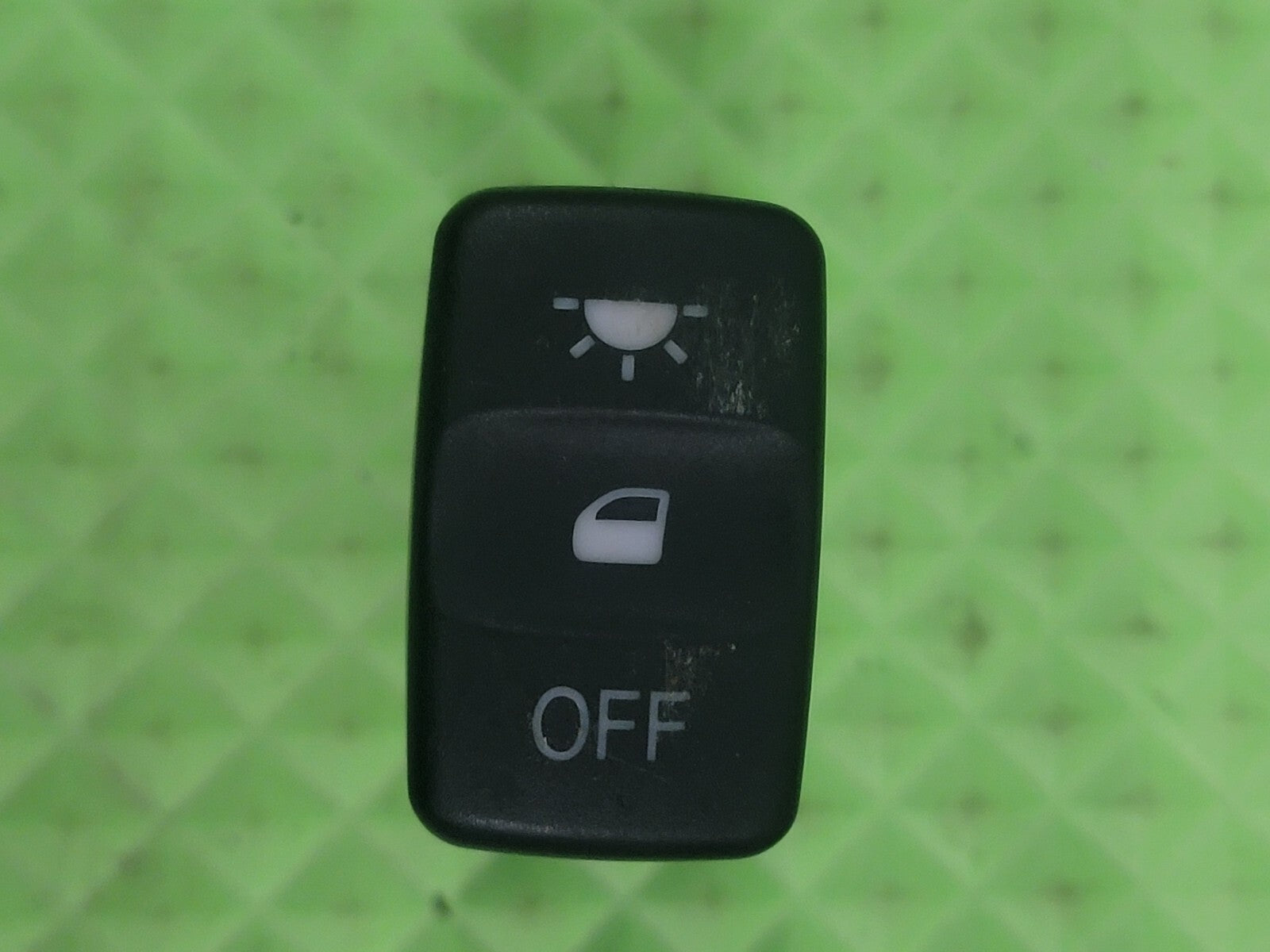 🔥2003-2005 Honda Pilot Dome Light Lamp Off Control Button Switch SW16