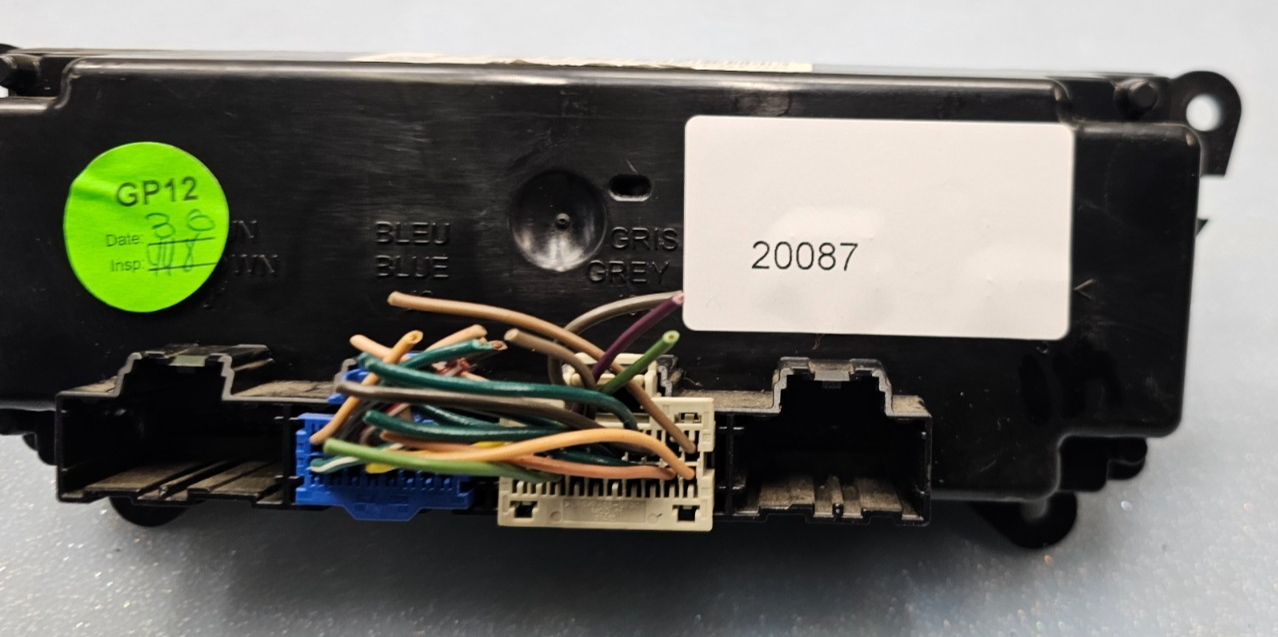 🔥09-12 TRAVERSE DASH CLIMATE CONTROL A/C HEATER TEMPERATURE HVAC PANEL BLACK