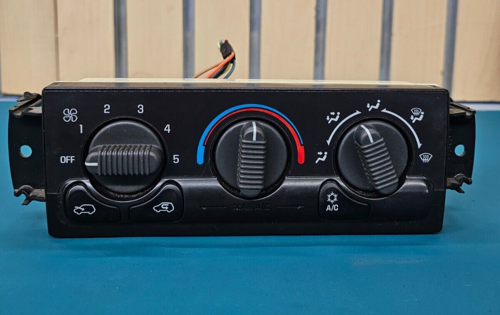 🔥99-02 Tahoe Yukon Dash A/C Heater Climate Control Unit Temperature Conditioner