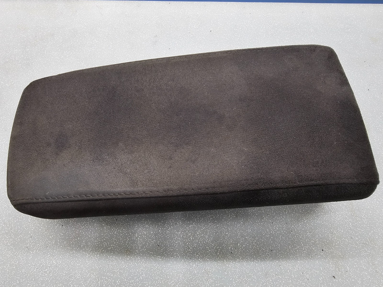 🔥07-12 Nissan Altima Center Console Lid Arm Rest Top Cloth Cover Assembly Black