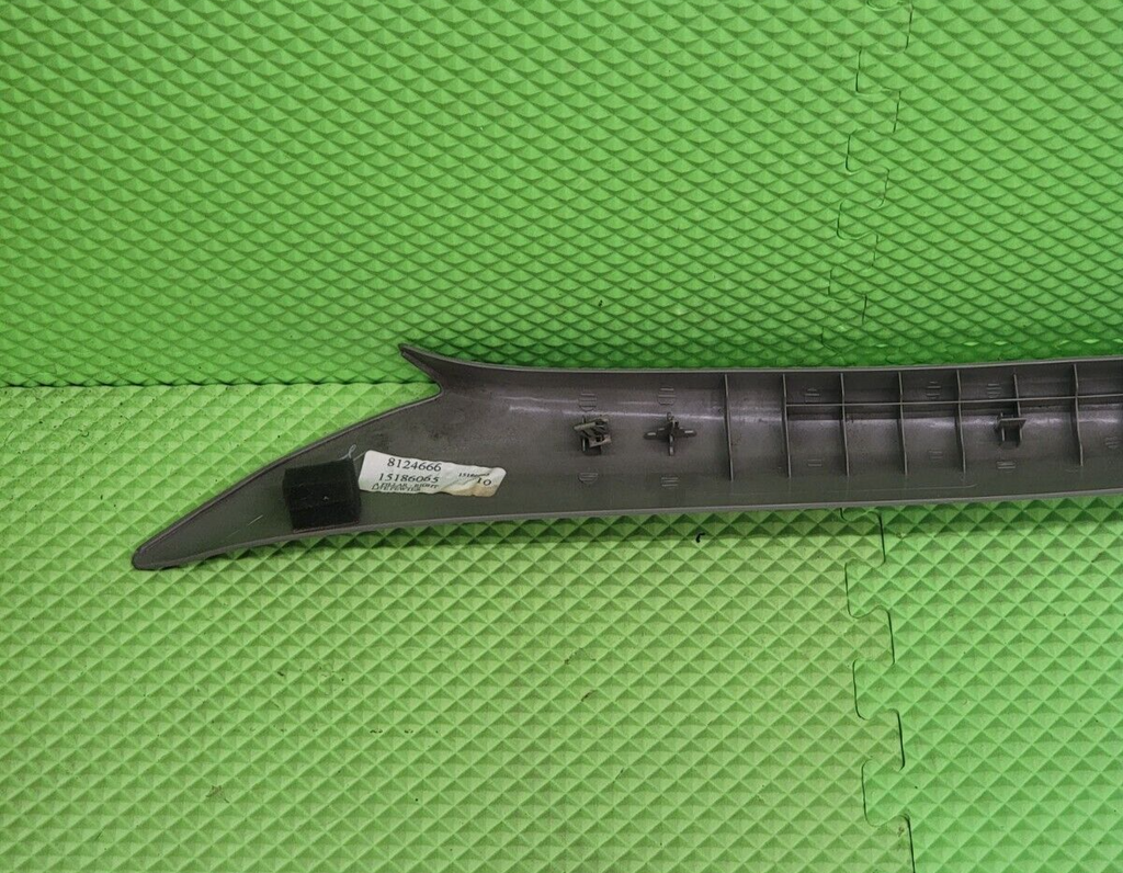 🔥02-09 CHEVY TRAILBLAZER PASSENGER PILLAR TRIM PANEL ASSEMBLY OEM DARK GRAY