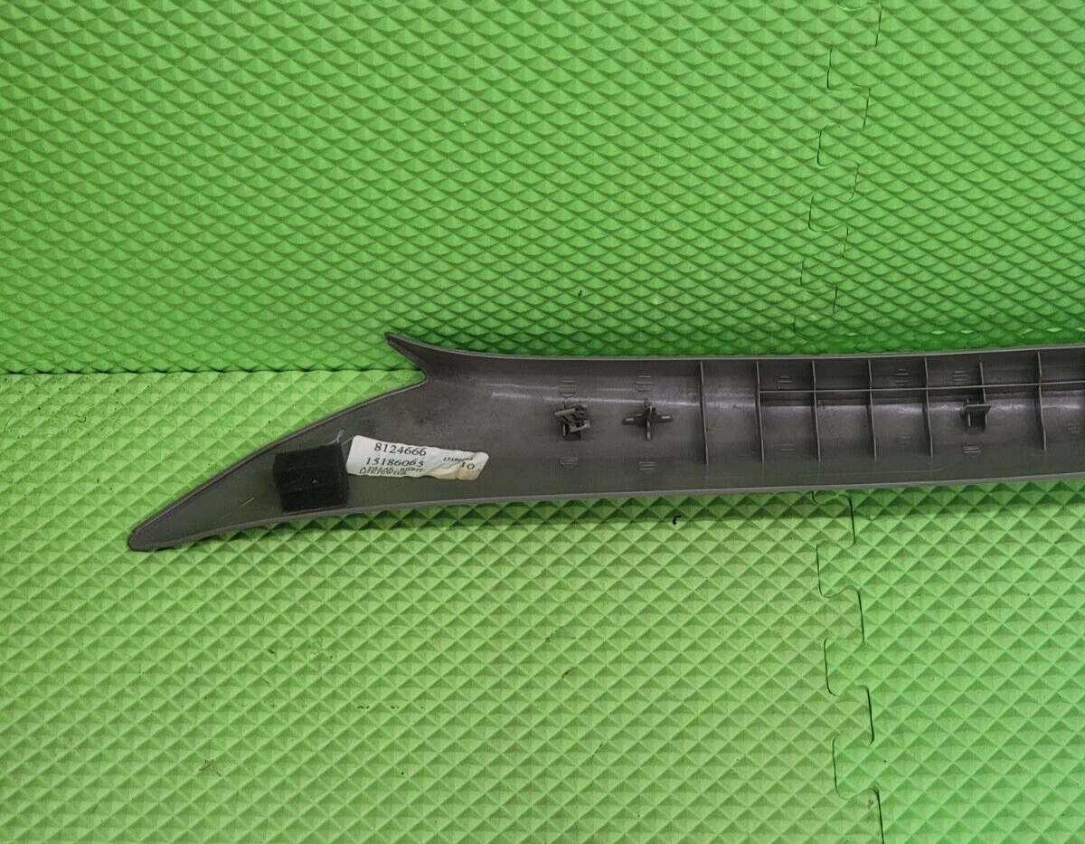 🔥02-09 CHEVY TRAILBLAZER PASSENGER PILLAR TRIM PANEL ASSEMBLY OEM DARK GRAY