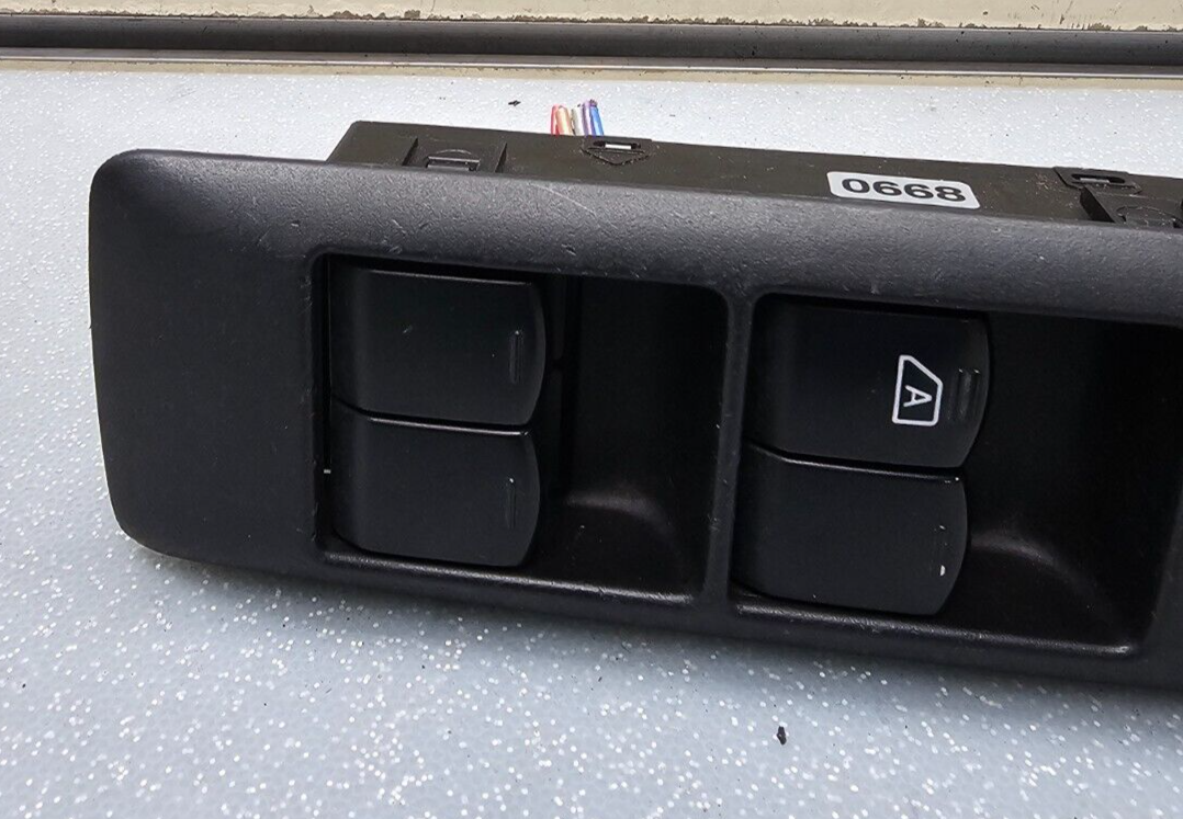 11-15 NISSAN ROGUE FRONT LEFT DRIVER MASTER POWER WINDOW SWITCH ASSEMBLY BLACK