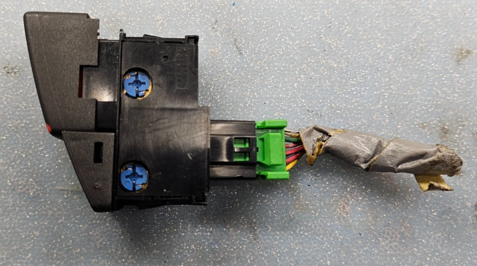 🔥07-11 Honda CR-V Emergency Hazard Flasher Right Passenger Switch Assembly OEM