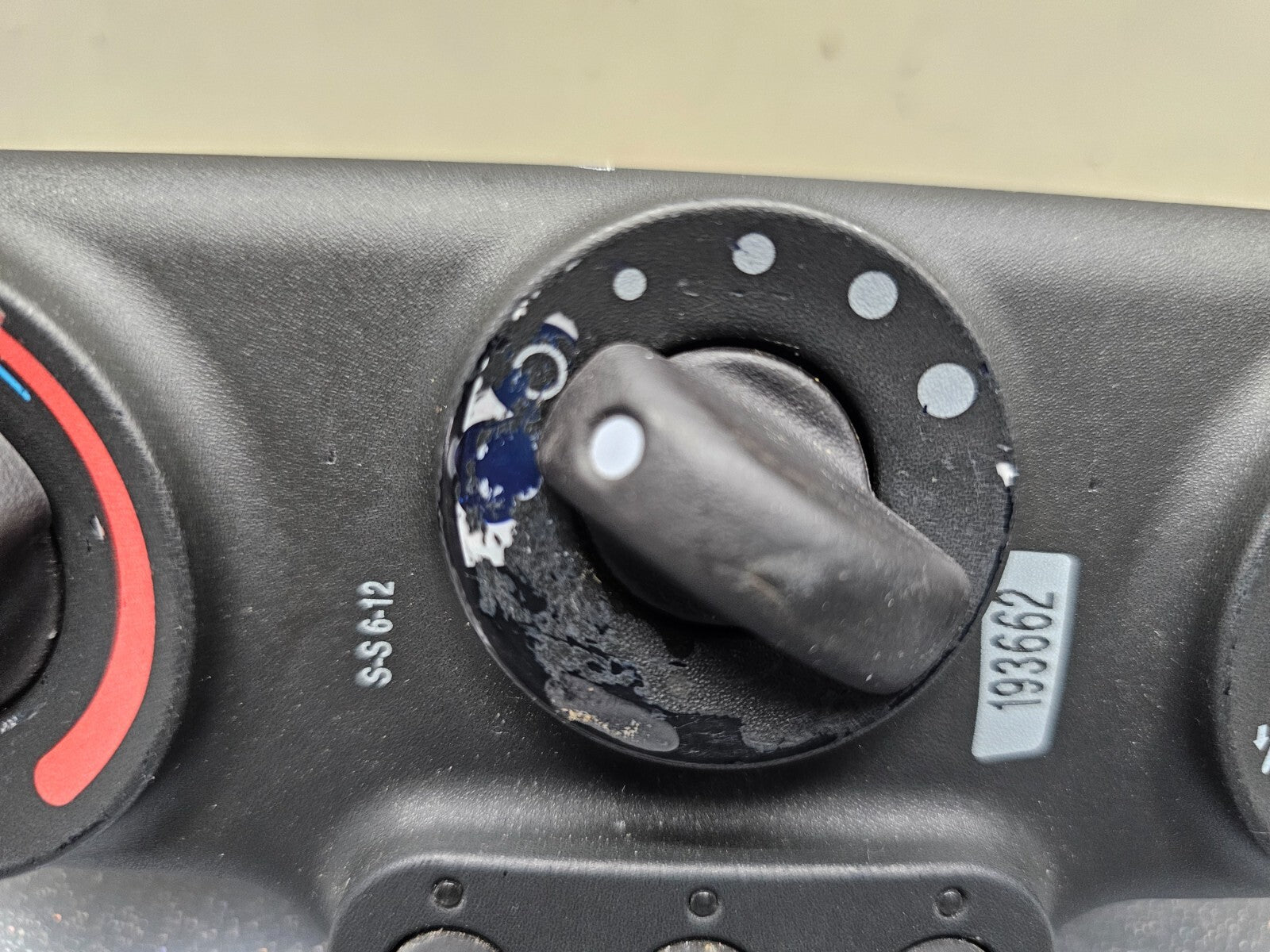 🔥2005 Chevy Equinox A/C Dash Temperature Heater Climate Control Conditioner OEM
