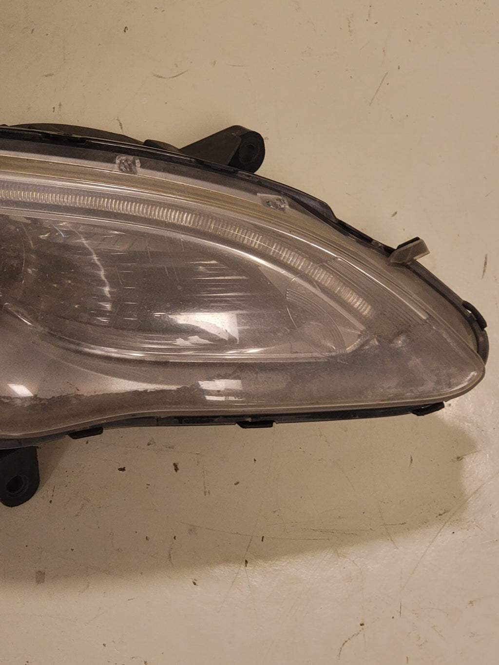 11-14 Chrysler 200 Halogen Headlight Head Lamp Chrome Bezel Passenger Right OEM