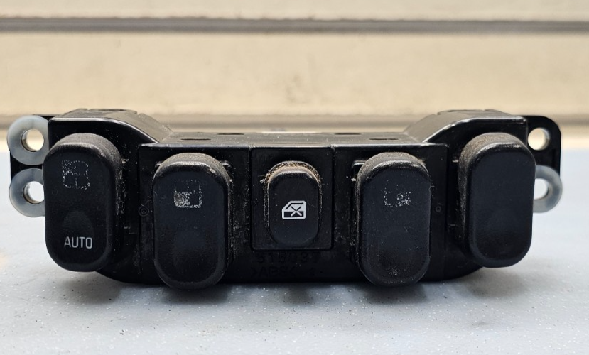 🔥05-06 Equinox Left Driver Master Power Window Door Switch Black Assembly Black