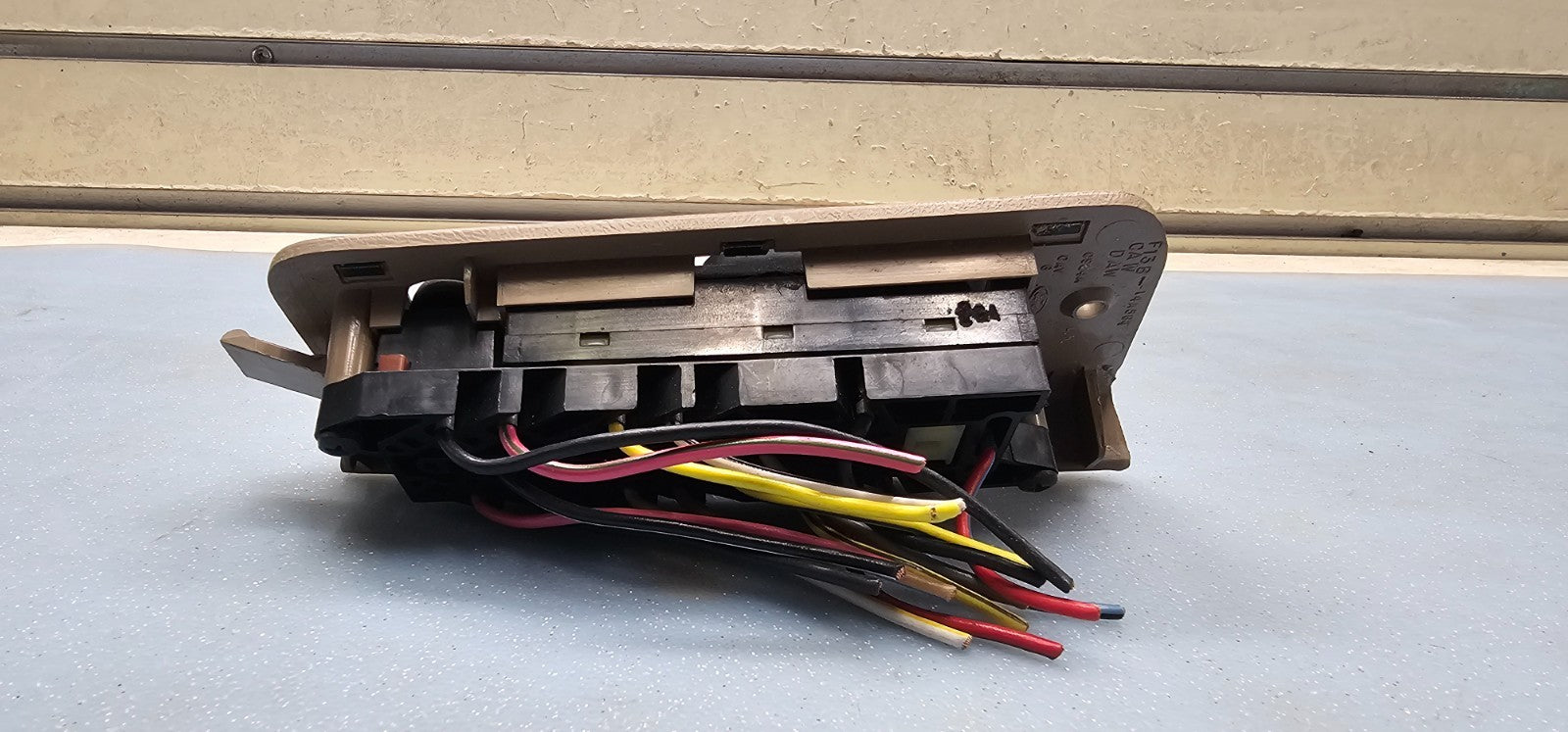 87-94 Mustang Topaz Front Left Driver Door Power Master Window Switch Tan/Black