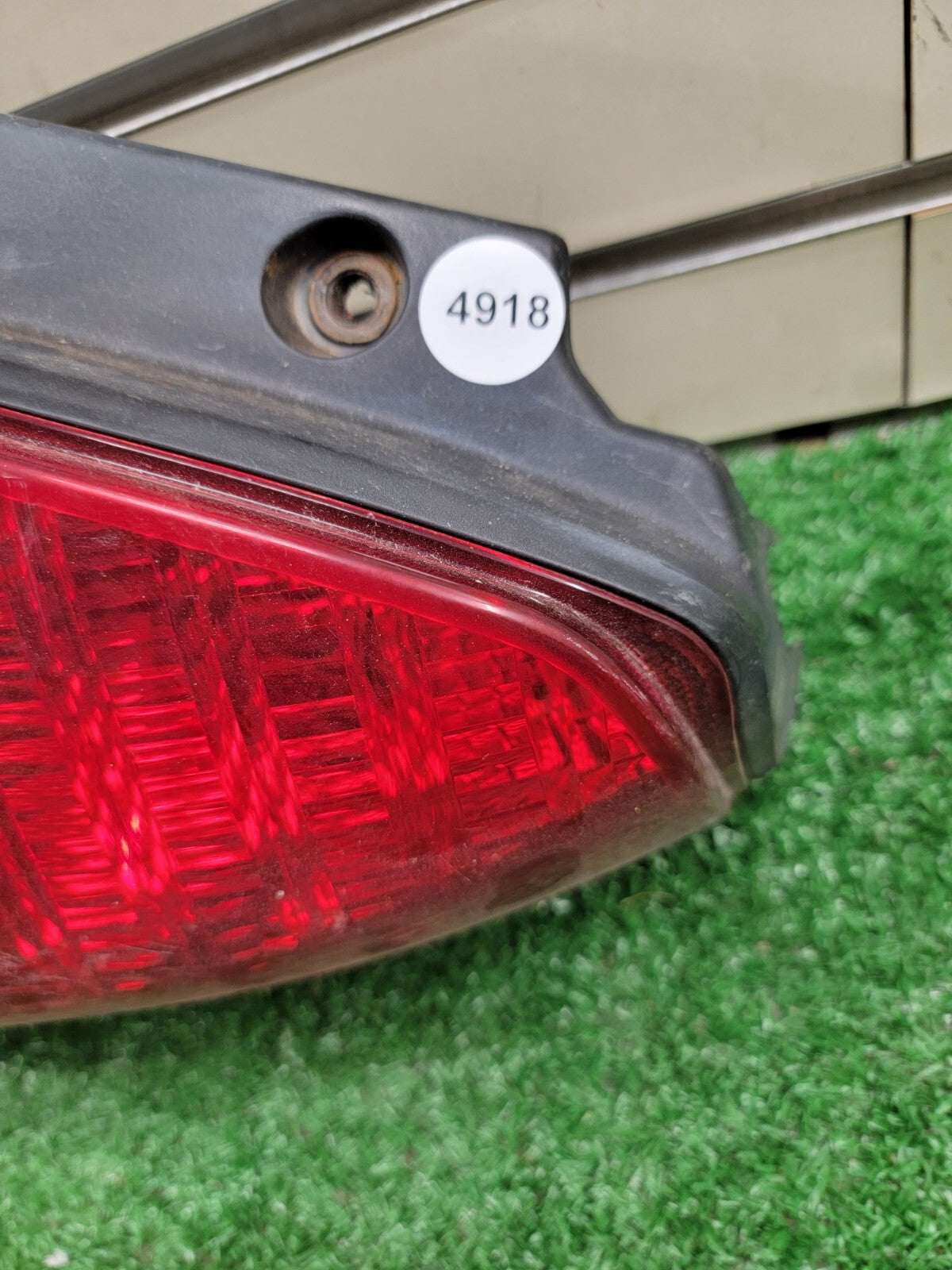 🔥2003-2005 Subaru Forester RIGHT PASSENGER X/XS LED Rear Tail Light Lamp Pair