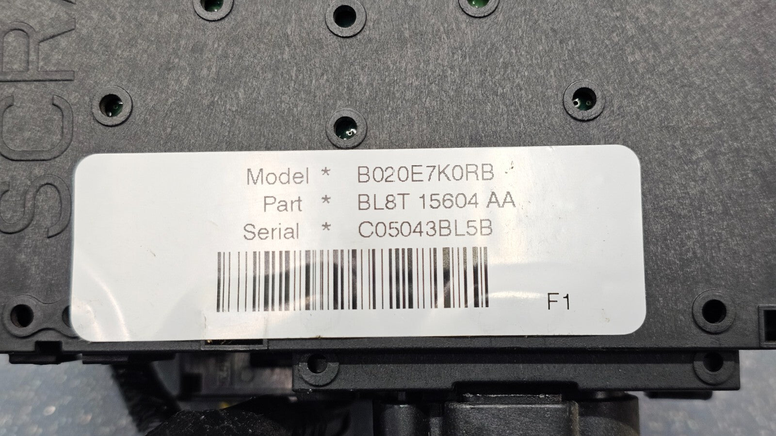 🔥09-12 Ford Escape Mercury Mariner Interior Cabin Fuse Box Relay Block Junction
