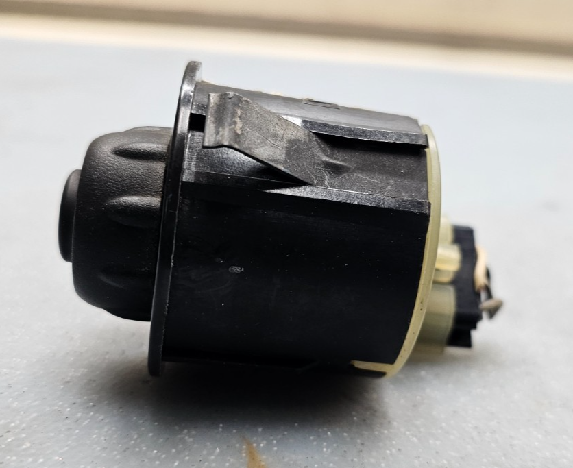 🔥02-09 Chevy Trailblazer GMC Envoy Back Rear Wiper Washer Switch Black OEM